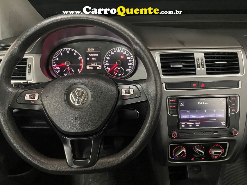 Volkswagen FOX 1.6 MSI TOTAL FLEX CONNECT 4P MANUAL - Loja