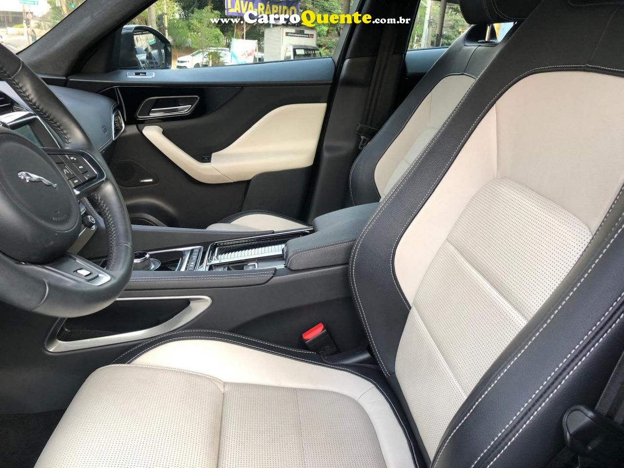 JAGUAR   F-PACE 2.0 R-SPORT 250CV AUT.   PRATA 2019 2.0 GASOLINA - Loja