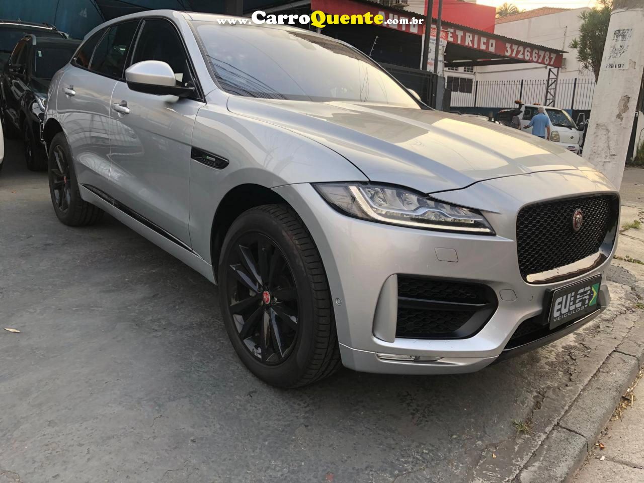 JAGUAR   F-PACE 2.0 R-SPORT 250CV AUT.   PRATA 2019 2.0 GASOLINA - Loja