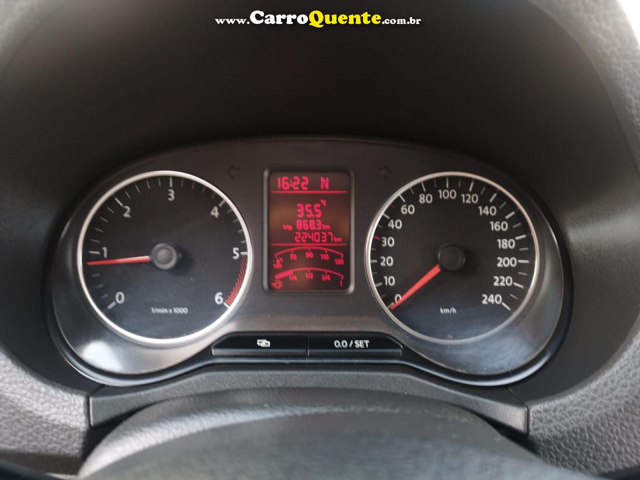VOLKSWAGEN   AMAROK HIGH.CD 2.0 16V TDI 4X4 DIES. AUT   PRATA 2012 2.0 DIESEL - Loja