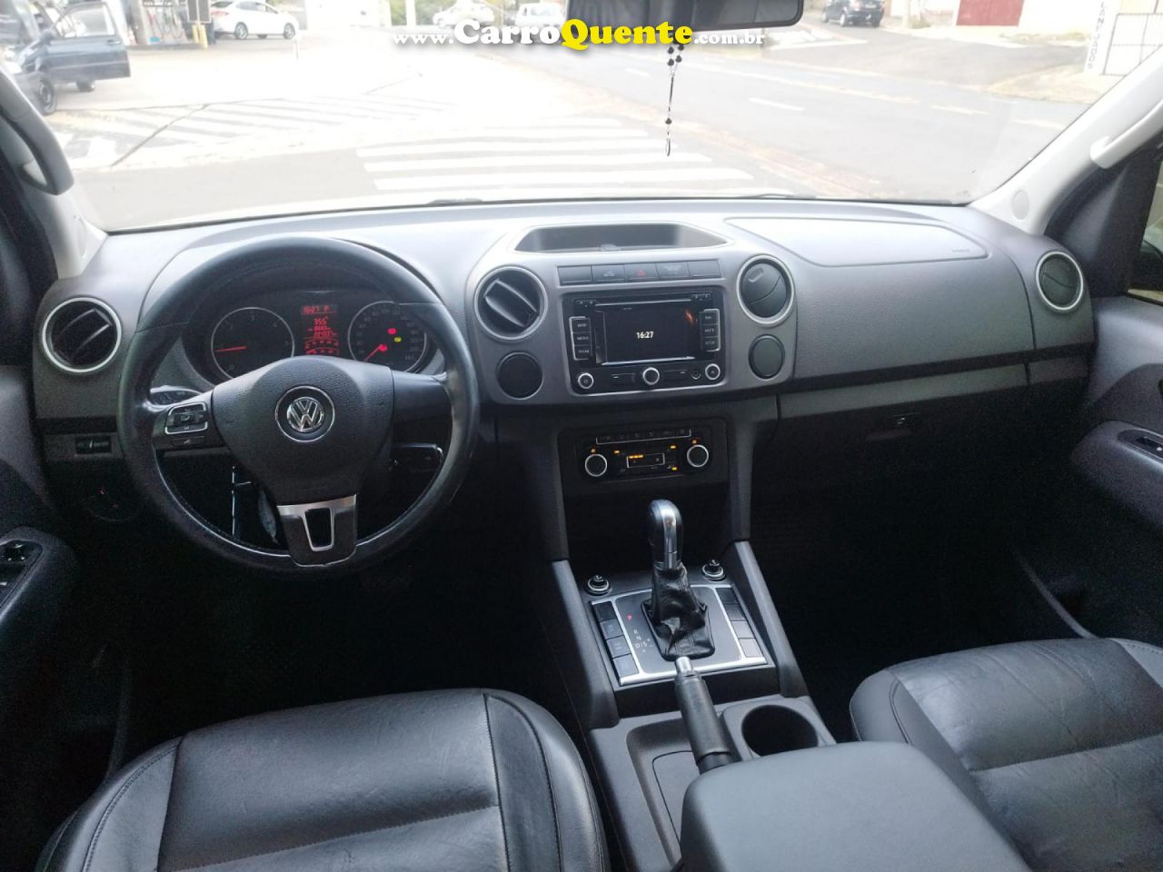 VOLKSWAGEN   AMAROK HIGH.CD 2.0 16V TDI 4X4 DIES. AUT   PRATA 2012 2.0 DIESEL - Loja