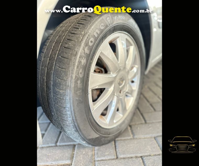 Renault MEGANE 2.0 DYNAMIQUE GRAND TOUR 16V GASOLINA 4P MANUAL - Loja