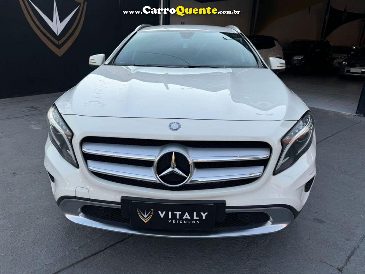 MERCEDES-BENZ   GLA 200 ADVANCE 1.61.6 TB 16V FLEX AUT.   BRANCO 2015 1.6 FLEX - Loja