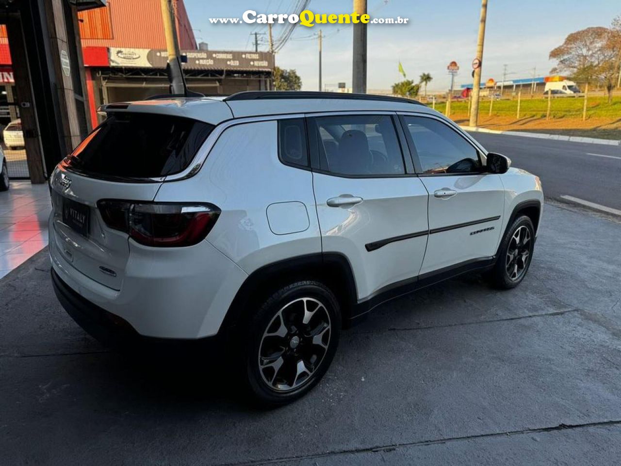 JEEP   COMPASS LONGITUDE 2.0 4X2 FLEX 16V AUT.   BRANCO 2020 2.0 FLEX - Loja