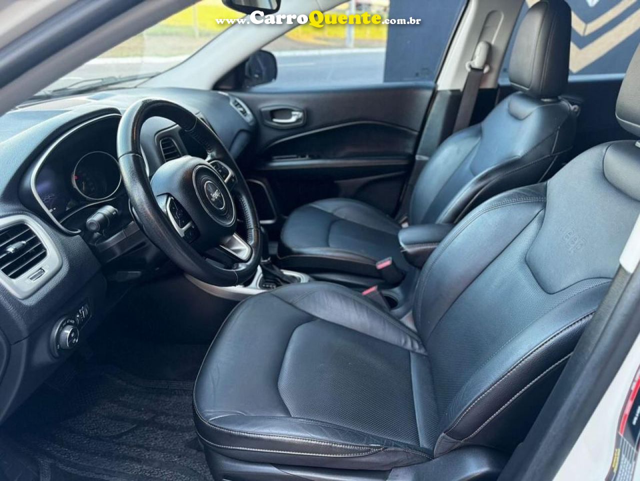 JEEP   COMPASS LONGITUDE 2.0 4X2 FLEX 16V AUT.   BRANCO 2020 2.0 FLEX - Loja