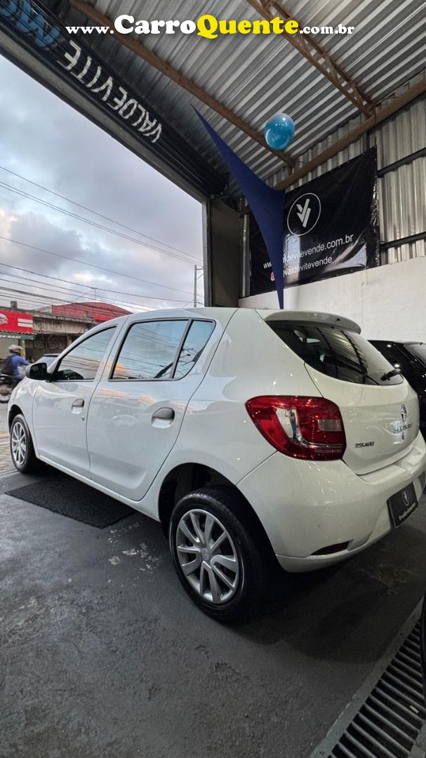Sandero 2018 1.0  Flex Manual - Loja