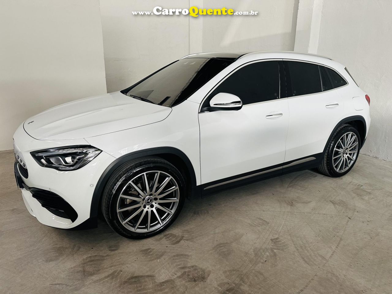 MERCEDES-BENZ   GLA 200 AMG LINE 1.3 16V TB AUT.   BRANCO 2023 1.3 GASOLINA - Loja