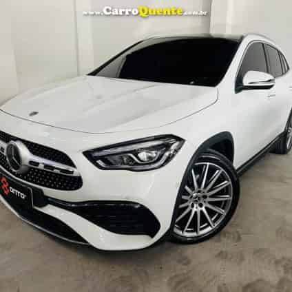 MERCEDES-BENZ   GLA 200 AMG LINE 1.3 16V TB AUT.   BRANCO 2023 1.3 GASOLINA