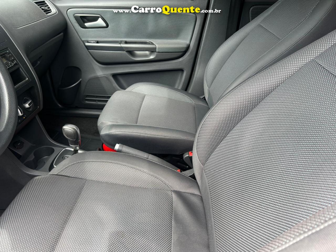 VOLKSWAGEN   FOX 1.6 MI I MOTION TOTAL FLEX 8V 5P   PRETO 2011 1.6 FLEX - Loja