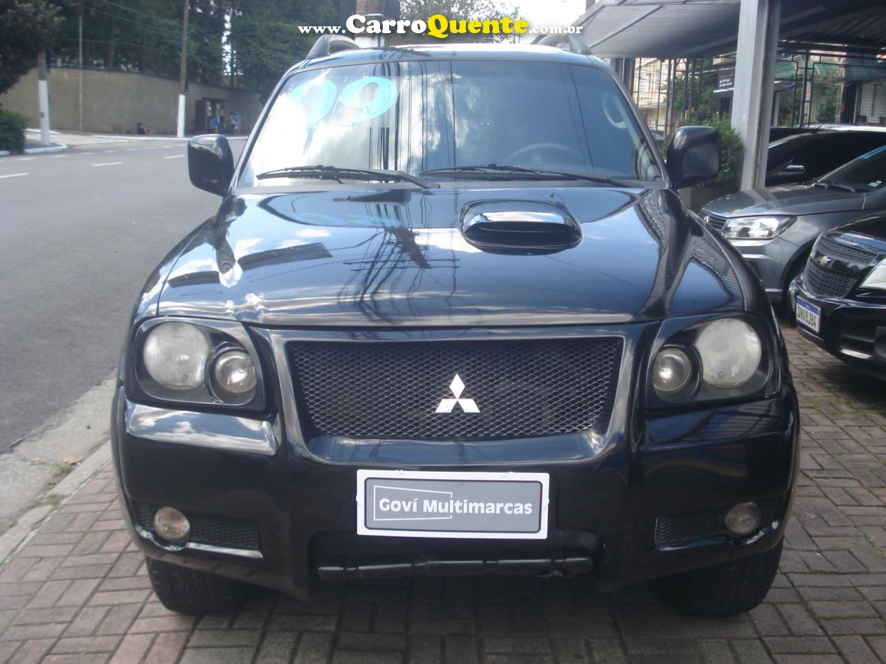 MITSUBISHI   PAJERO SPORT HPE 2.5 4X4 DIESEL MEC.   PRETO 2009 2.5 DIESEL - Loja