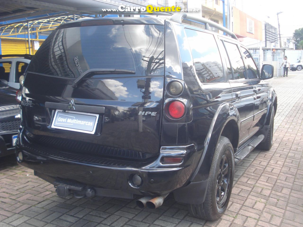 MITSUBISHI   PAJERO SPORT HPE 2.5 4X4 DIESEL MEC.   PRETO 2009 2.5 DIESEL - Loja