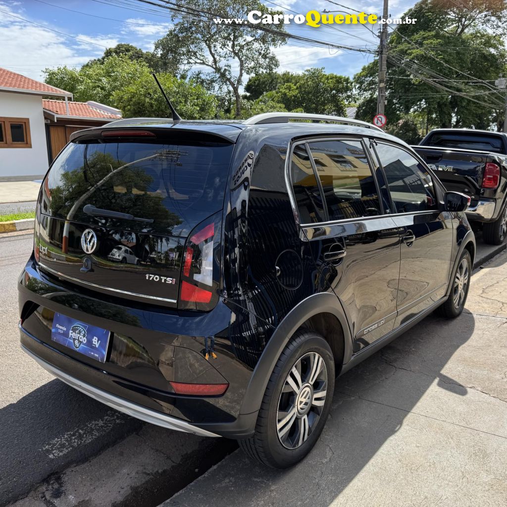 VOLKSWAGEN   UP! CROSS 1.0 TSI TOTAL FLEX 12V 5P   PRETO 2019 1.0 FLEX - Loja