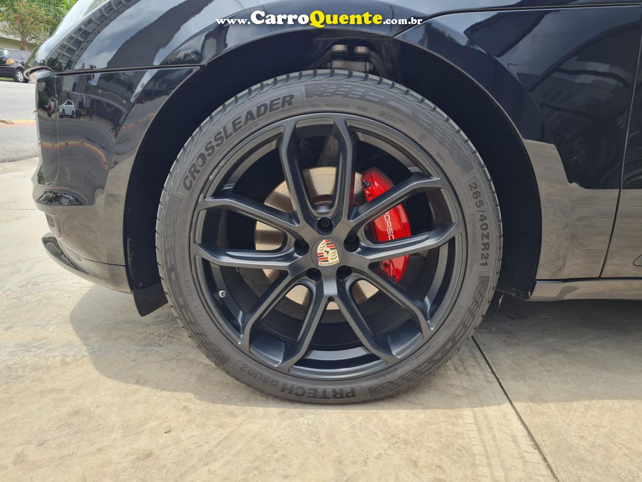 PORSCHE   MACAN 2.0 TURBO 237252CV   PRETO 2019 2.0 GASOLINA - Loja