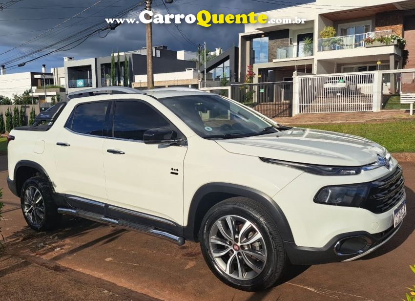 Fiat TORO 2.0 16V TURBO DIESEL VOLCANO 4WD AT9 - Loja