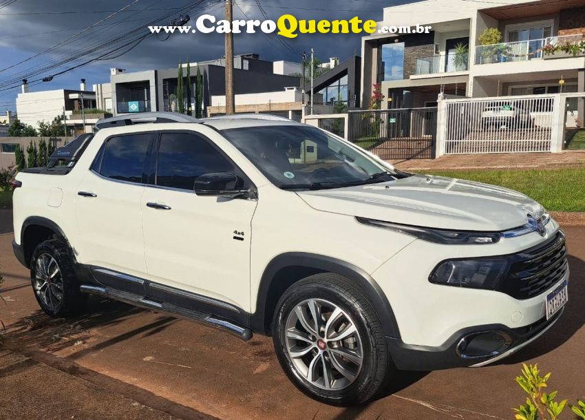 Fiat TORO 2.0 16V TURBO DIESEL VOLCANO 4WD AT9 - Loja