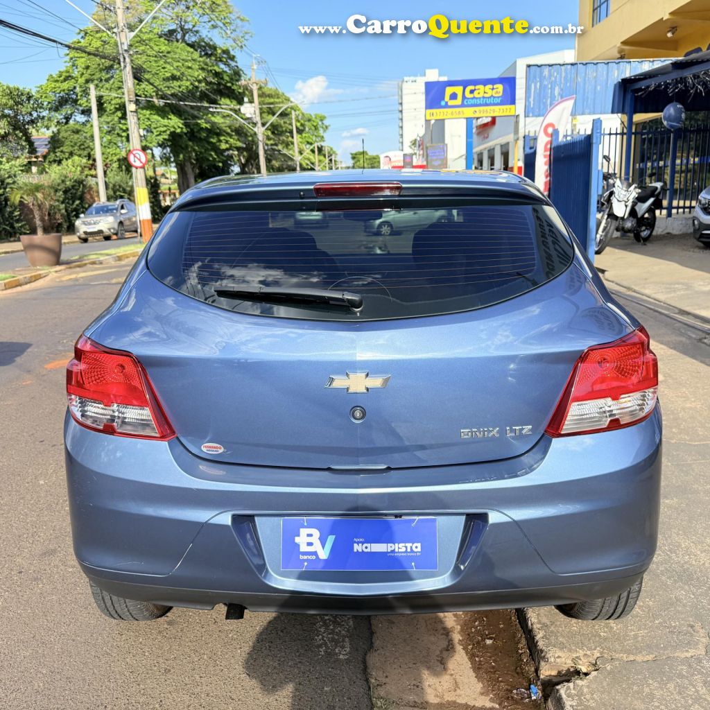 CHEVROLET   ONIX HATCH LTZ 1.4 8V FLEXPOWER 5P AUT.   AZUL 2016 1.4 FLEX - Loja