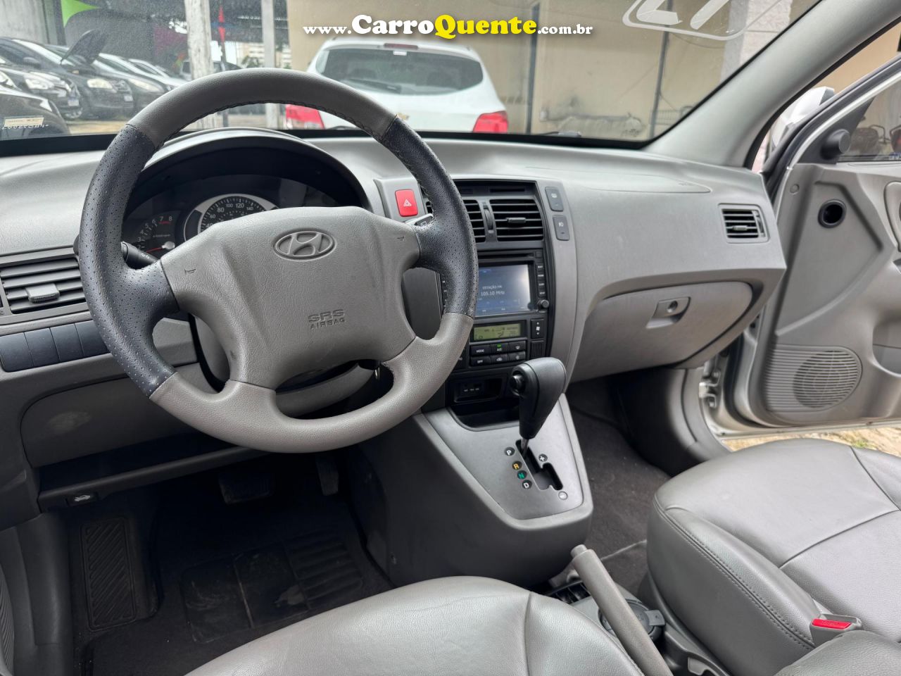 HYUNDAI   TUCSON 2.0 16V FLEX AUT.   PRATA 2015 2.0 FLEX - Loja