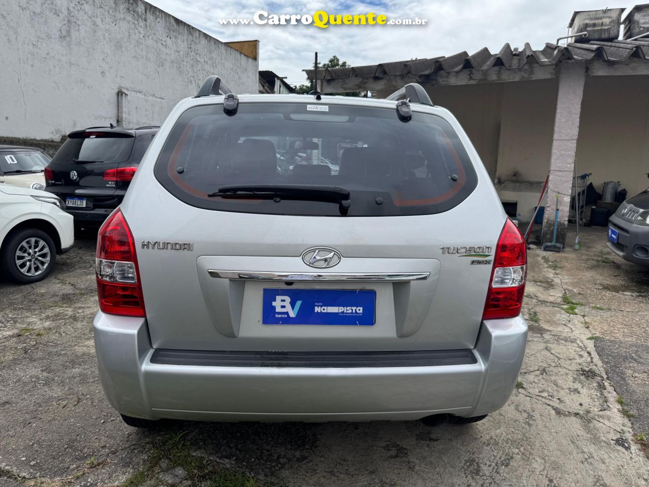 HYUNDAI   TUCSON 2.0 16V FLEX AUT.   PRATA 2015 2.0 FLEX - Loja