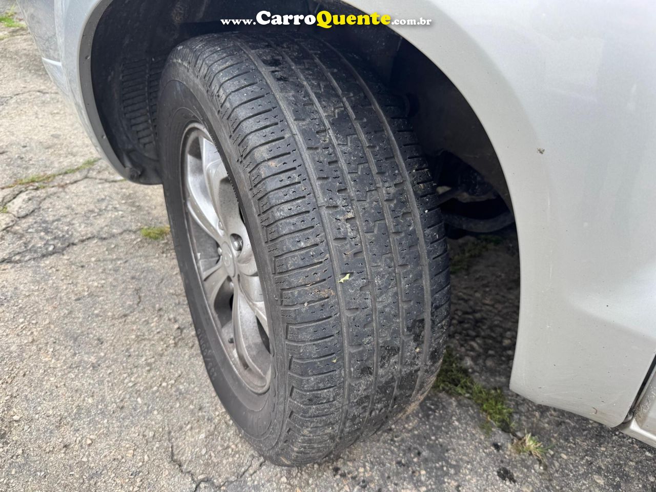 HYUNDAI   TUCSON 2.0 16V FLEX AUT.   PRATA 2015 2.0 FLEX - Loja