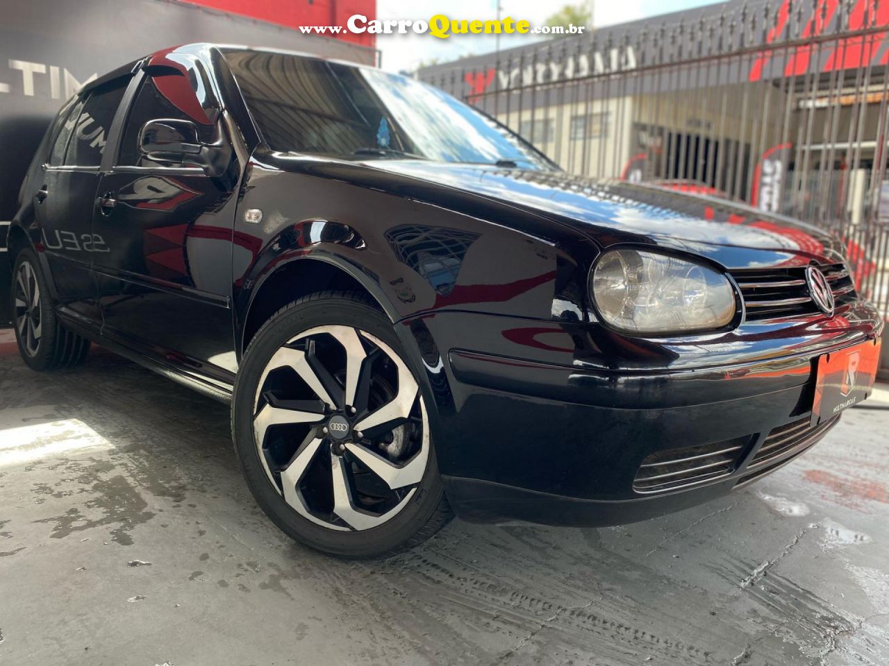 VOLKSWAGEN   GOLF 1.6MI 1.6MI GENER.BLACK & SILVER   PRETO 2005 1.6 GASOLINA - Loja