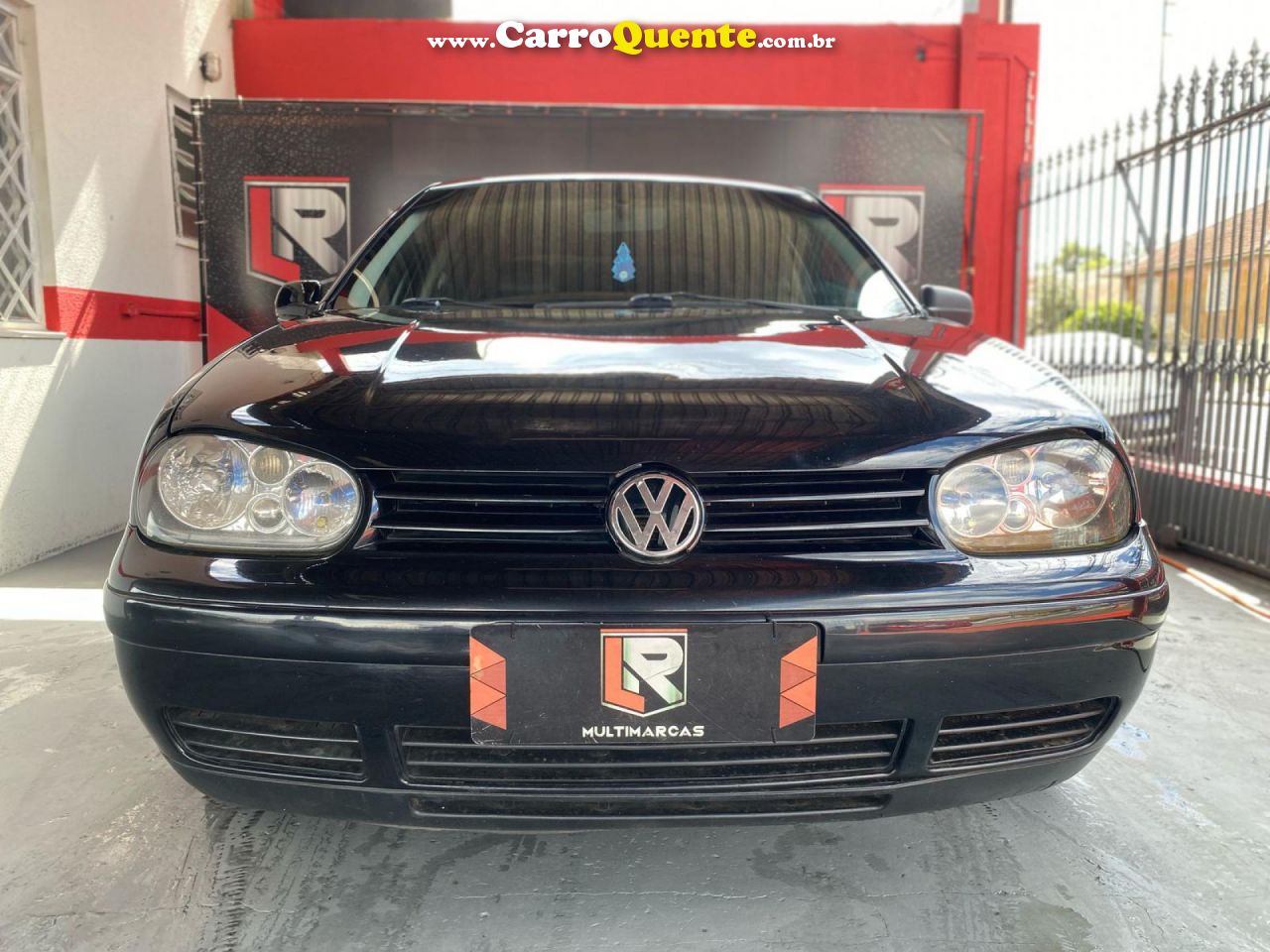 VOLKSWAGEN   GOLF 1.6MI 1.6MI GENER.BLACK & SILVER   PRETO 2005 1.6 GASOLINA - Loja