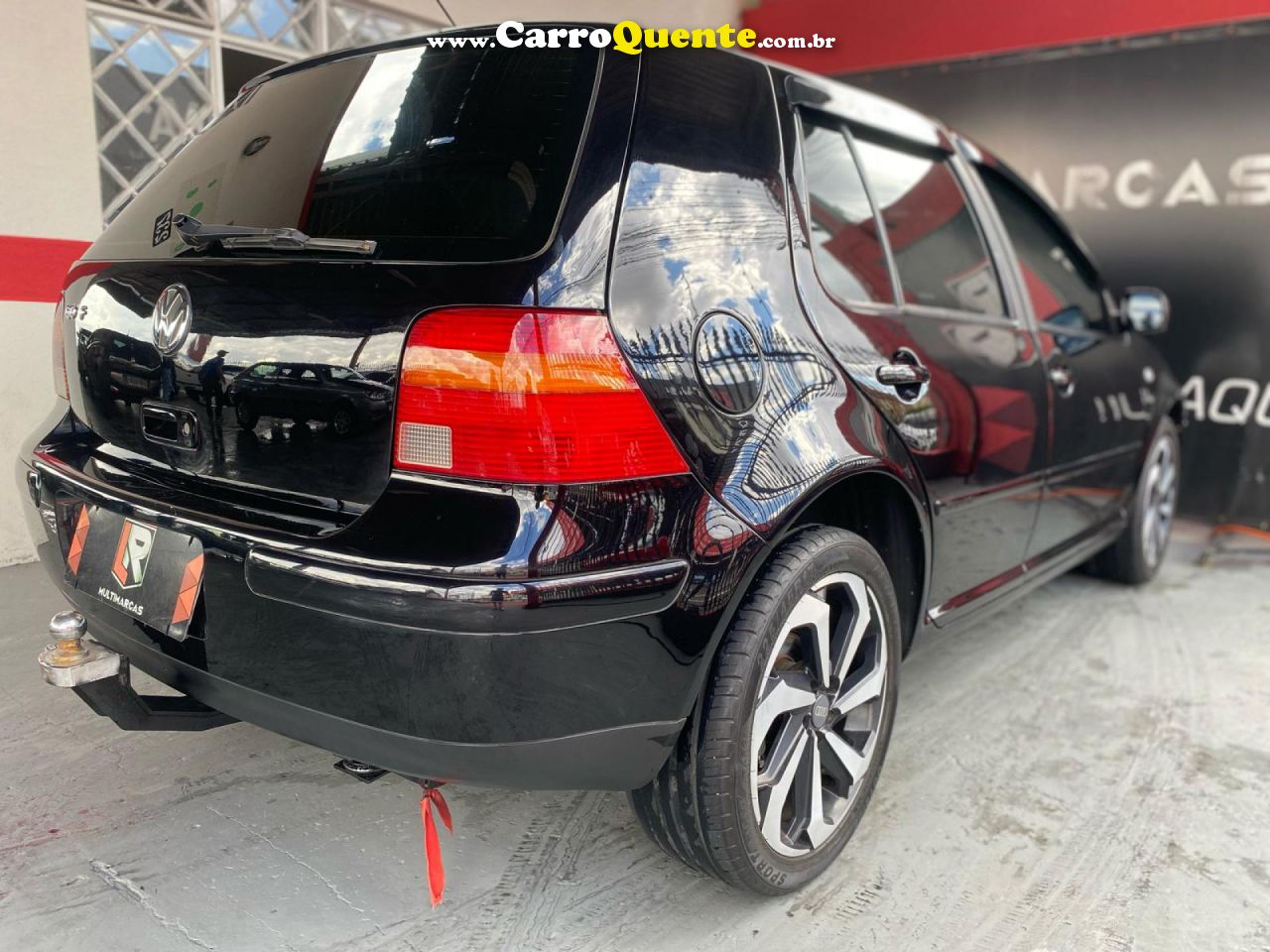 VOLKSWAGEN   GOLF 1.6MI 1.6MI GENER.BLACK & SILVER   PRETO 2005 1.6 GASOLINA - Loja