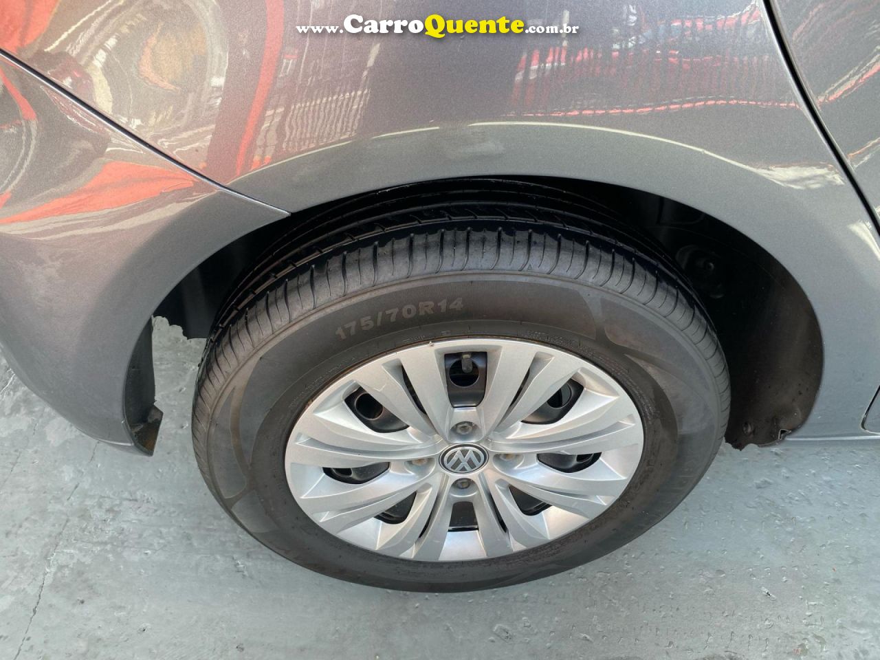 VOLKSWAGEN   GOL TRENDLINE 1.0 T.FLEX 12V 5P   CINZA 2018 1.0 FLEX - Loja