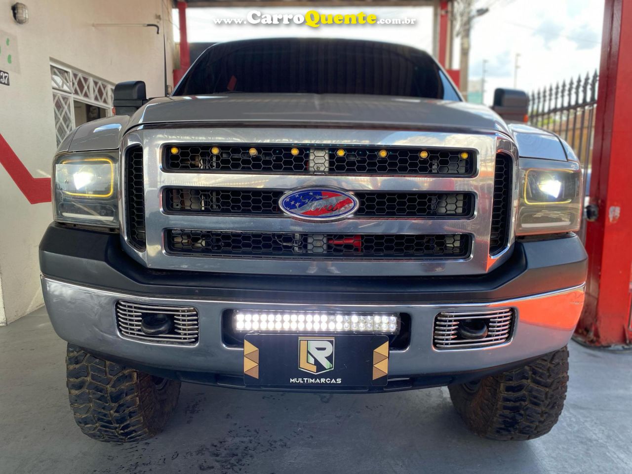 FORD   F-250 XLT 3.9 4X4 CD TB DIESEL   PRATA 2011 3.9 DIESEL - Loja