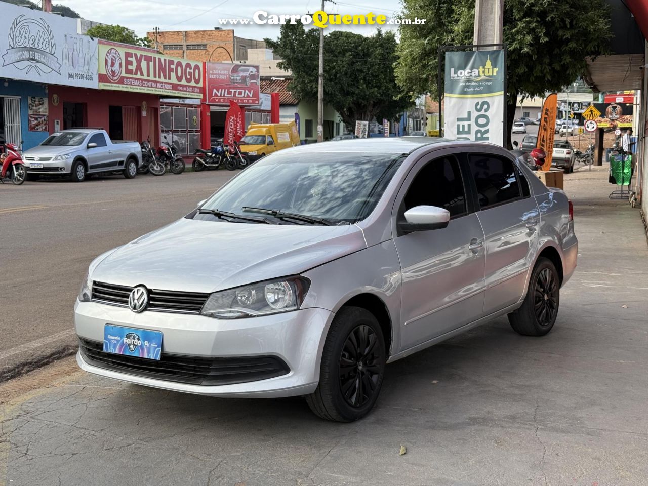VOLKSWAGEN   VOYAGE TREND 1.6 MI TOTAL FLEX 8V 4P   PRATA 2014 1.6 FLEX - Loja