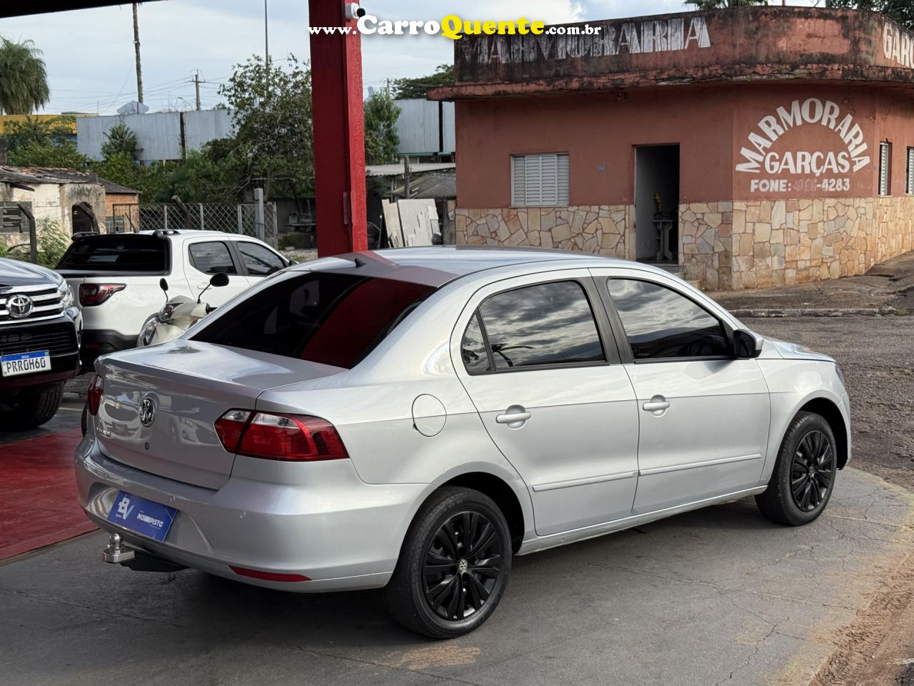 VOLKSWAGEN   VOYAGE TREND 1.6 MI TOTAL FLEX 8V 4P   PRATA 2014 1.6 FLEX - Loja