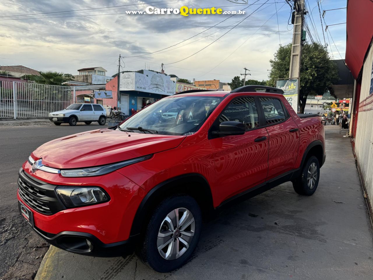 FIAT   TORO FREEDOM 1.8 16V FLEX AUT.   VERMELHO 2017 1.8 FLEX - Loja