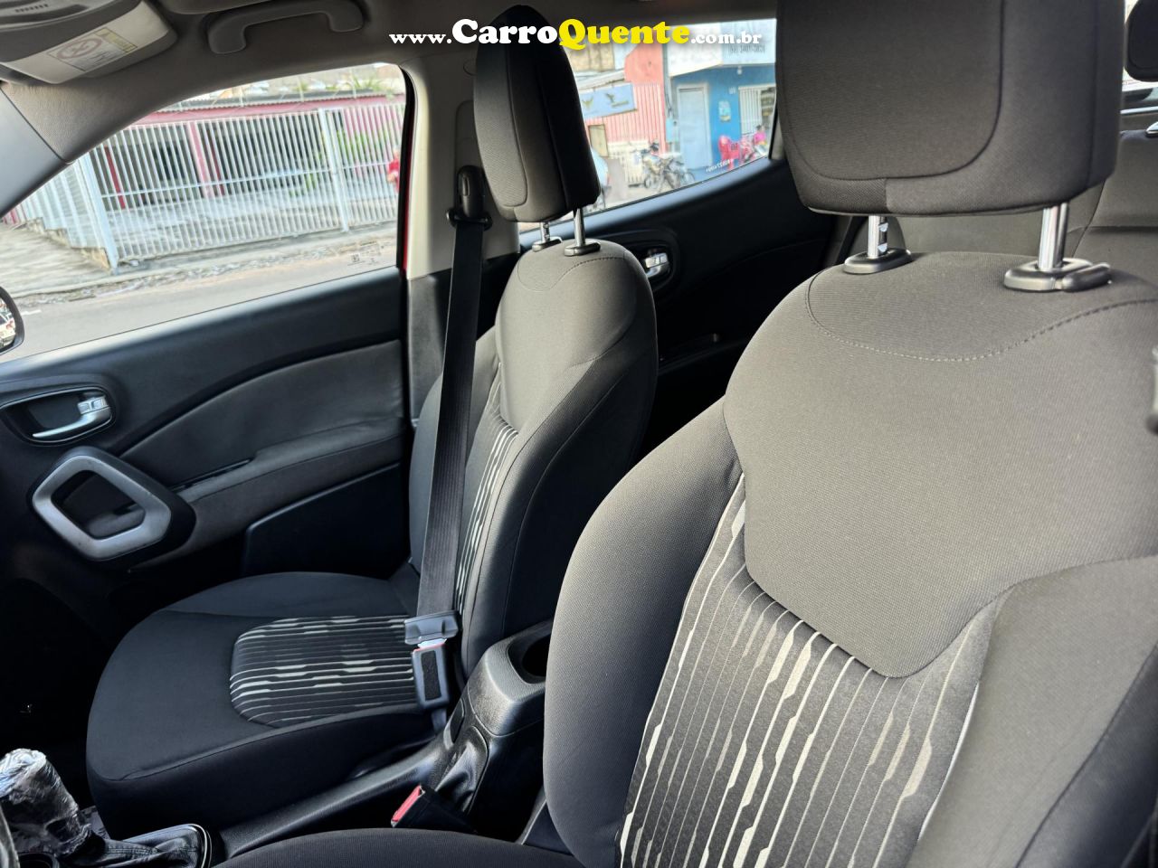 FIAT   TORO FREEDOM 1.8 16V FLEX AUT.   VERMELHO 2017 1.8 FLEX - Loja