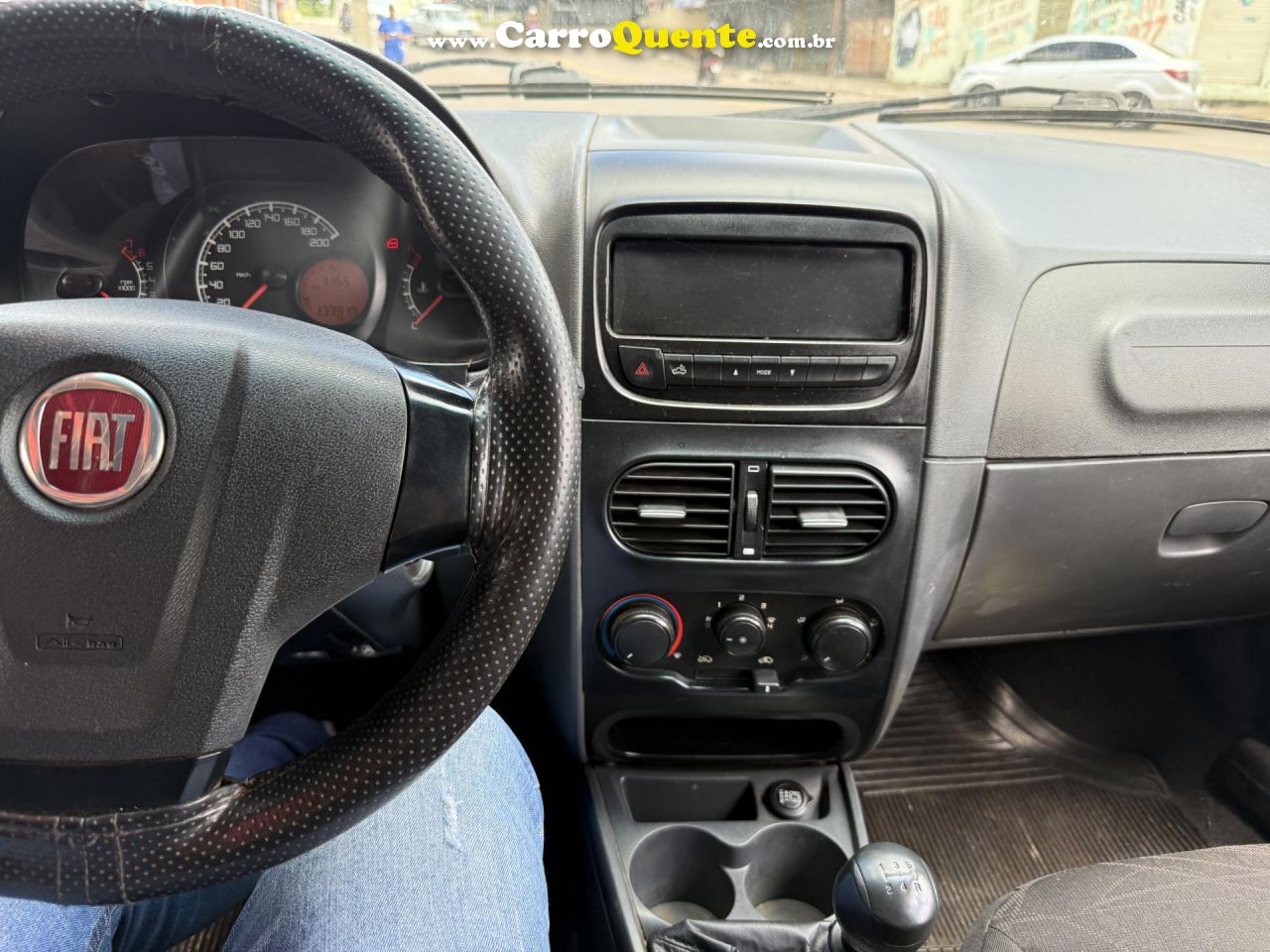 FIAT   STRADA WORKING HARD 1.4 FIRE FLEX 8V CE   BRANCO 2018 1.4 FLEX - Loja