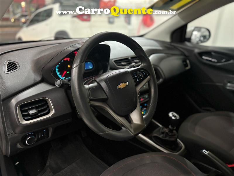 ONIX 1.4 MPFI LT 8V FLEX 4P MANUAL 2016 - Loja