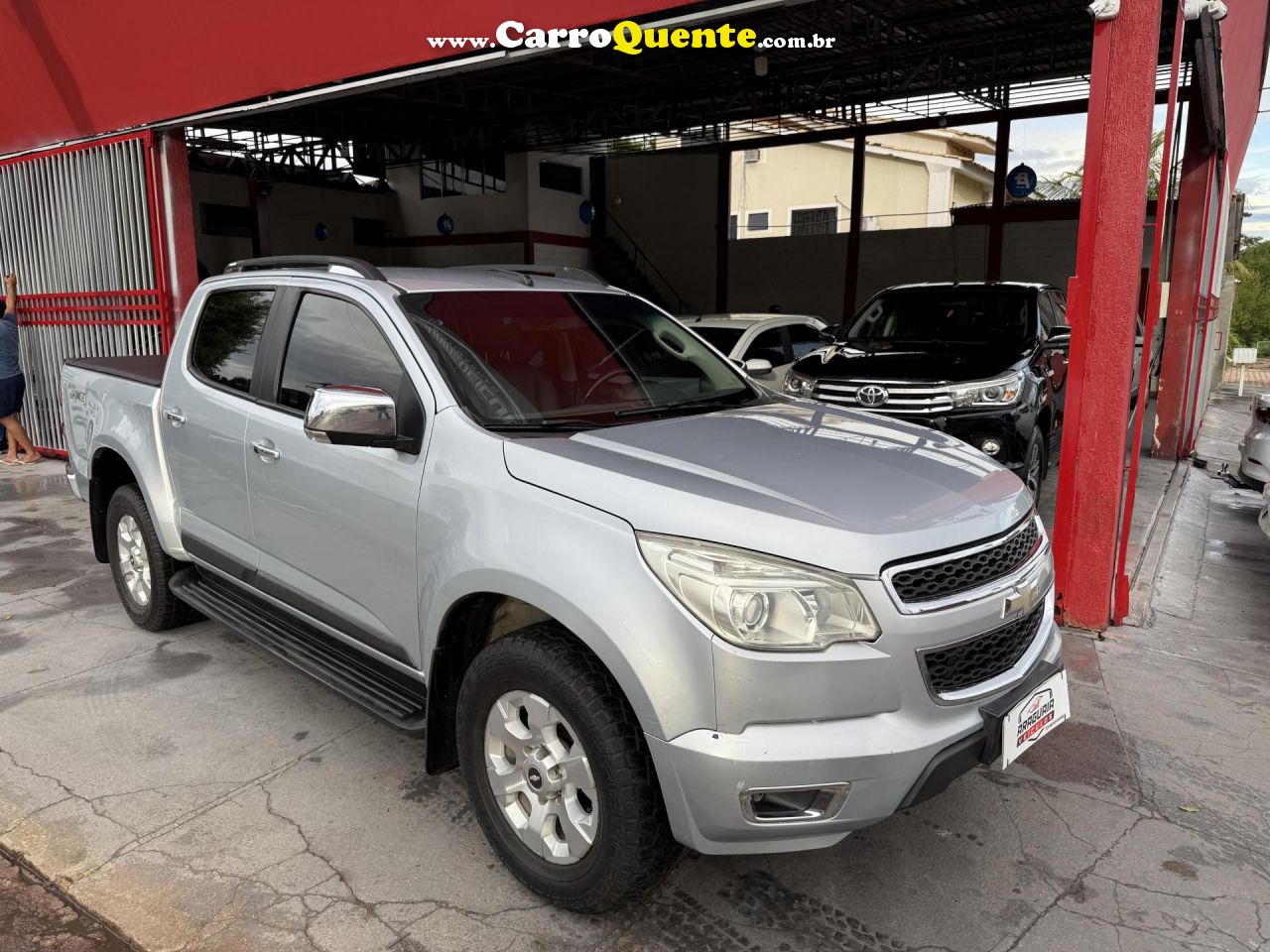 CHEVROLET   S10 PICK-UP LTZ 2.8 TDI 4X2 CD DIES.AUT   PRATA 2013 2.8 GASOLINA - Loja