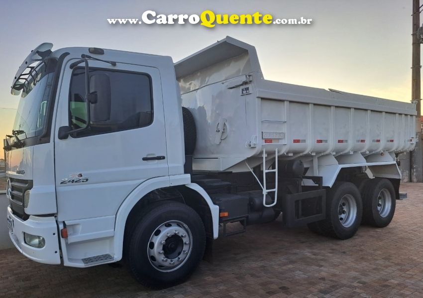 Mercedes-Benz Atego 2425 Atego 2425 3-Eixos Caçamba - Loja