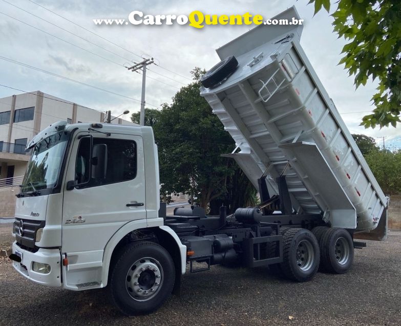 Mercedes-Benz Atego 2425 Atego 2425 3-Eixos Caçamba - Loja
