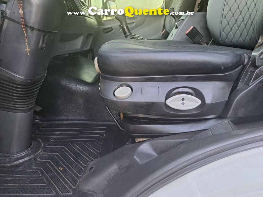 Mercedes-Benz Atego 2425 Atego 2425 3-Eixos Caçamba - Loja