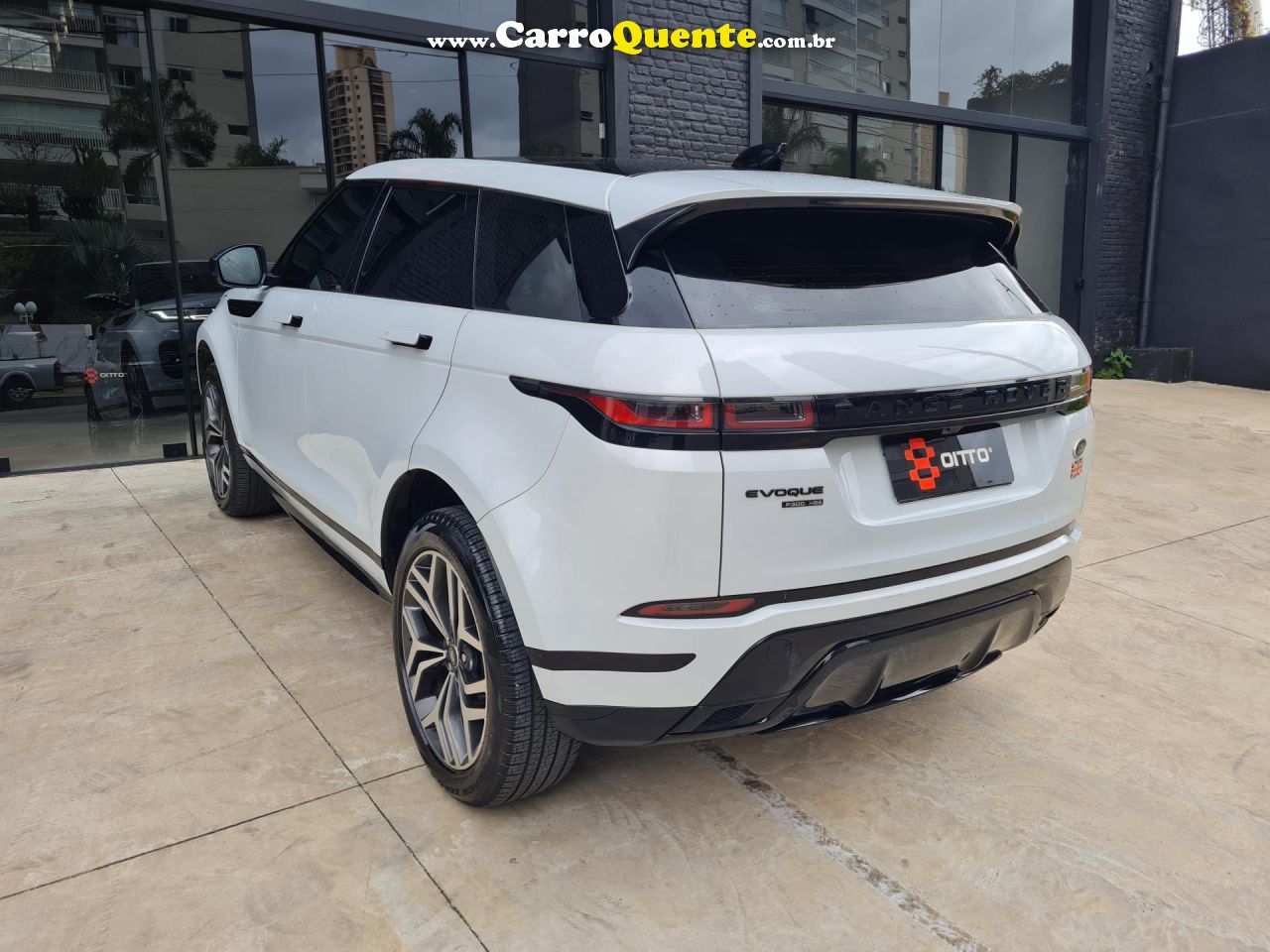 LAND ROVER   RANGE R. EVO HSE SI4 R-DYN.2.0 300CV AUT   BRANCO 2020 2.0 GASOLINA - Loja