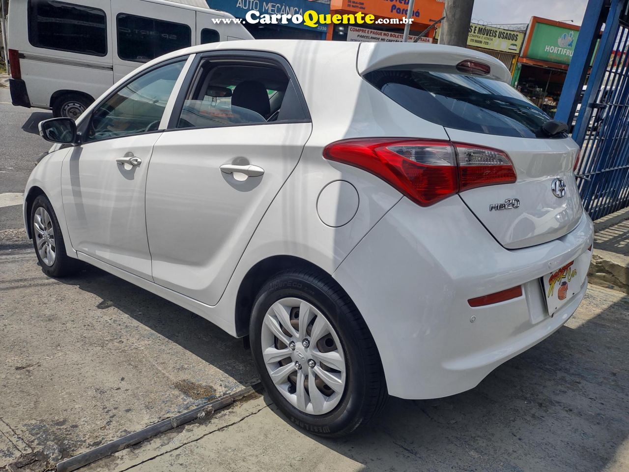 HYUNDAI   HB20 COMFORT STYLE 1.0 TB FLEX 12V MEC.   BRANCO 2016 1.0 FLEX - Loja