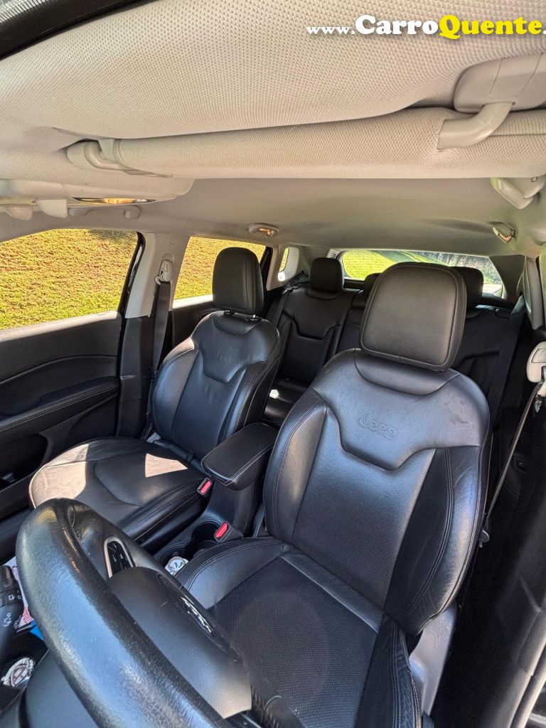 JEEP   COMPASS LONGITUDE   PRETO 2018 2.0 FLEX - Loja