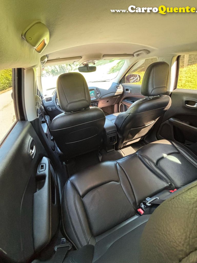 JEEP   COMPASS LONGITUDE   PRETO 2018 2.0 FLEX - Loja