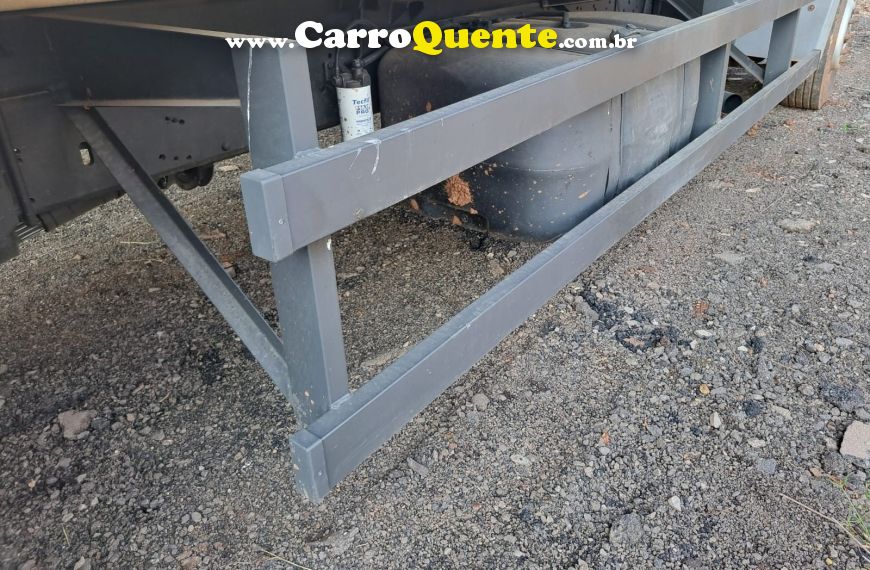 Ford Cargo CARGO 4030 6x2 Munck 35 ton - Loja