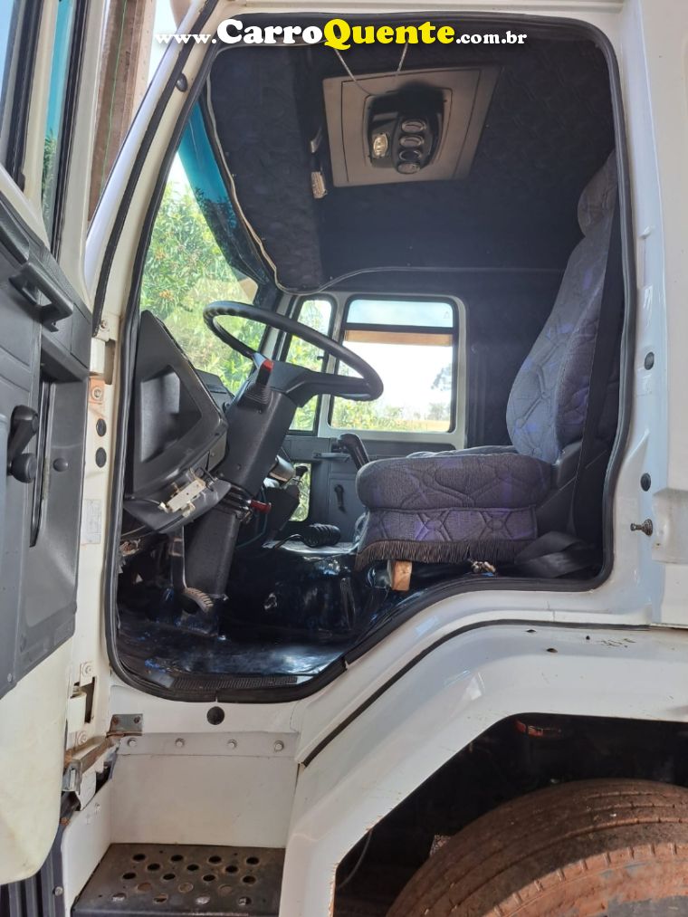 Ford Cargo CARGO 4030 6x2 Munck 35 ton - Loja