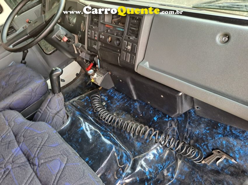 Ford Cargo CARGO 4030 6x2 Munck 35 ton - Loja