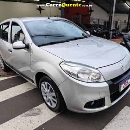 RENAULT   SANDERO EXPRESSION HI-FLEX 1.6 8V 5P   PRATA 2013 1.6 GASOLINA
