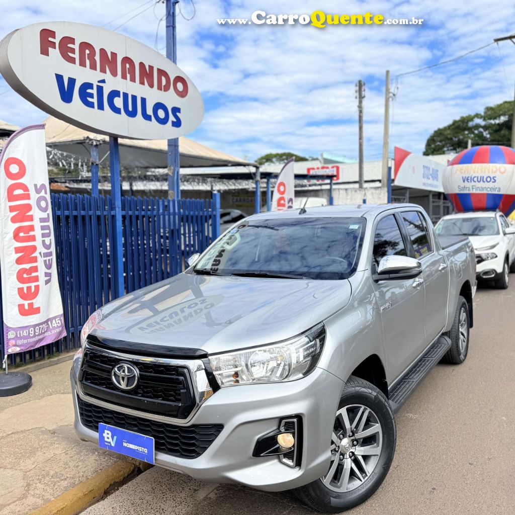 TOYOTA   HILUX CD SRV 4X4 2.8 TDI DIESEL AUT.   PRATA 2020 2.8 DIESEL - Loja