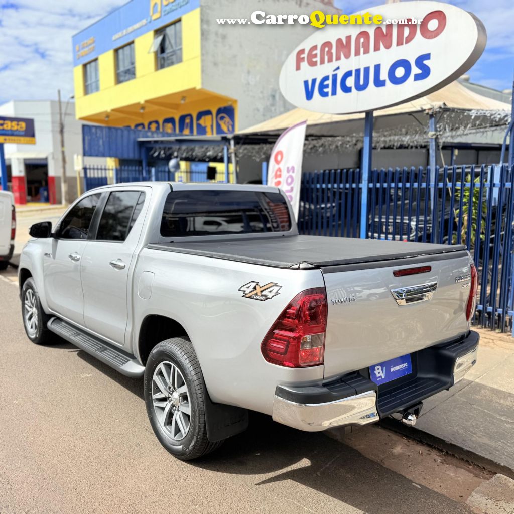 TOYOTA   HILUX CD SRV 4X4 2.8 TDI DIESEL AUT.   PRATA 2020 2.8 DIESEL - Loja