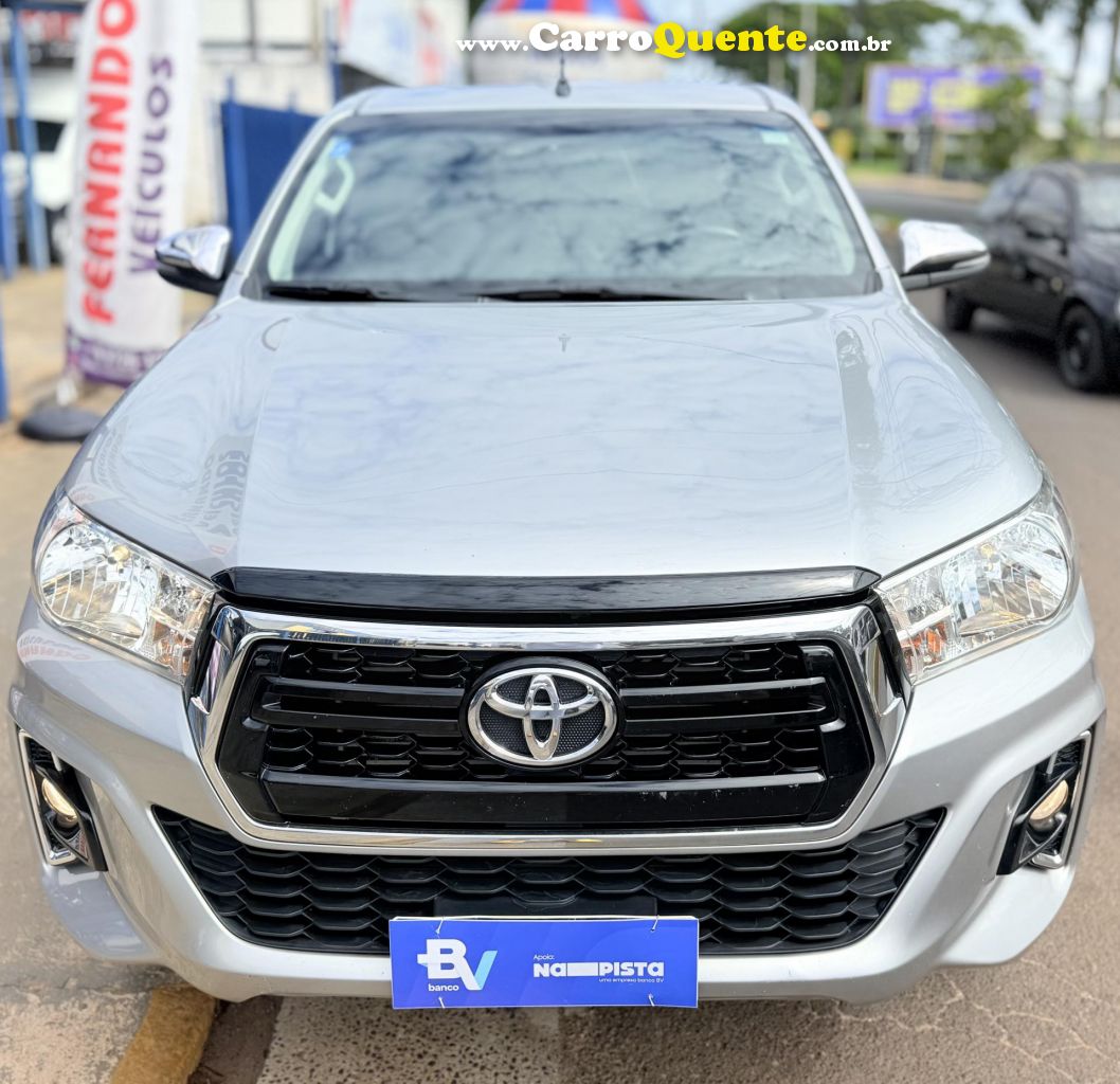 TOYOTA   HILUX CD SRV 4X4 2.8 TDI DIESEL AUT.   PRATA 2020 2.8 DIESEL - Loja