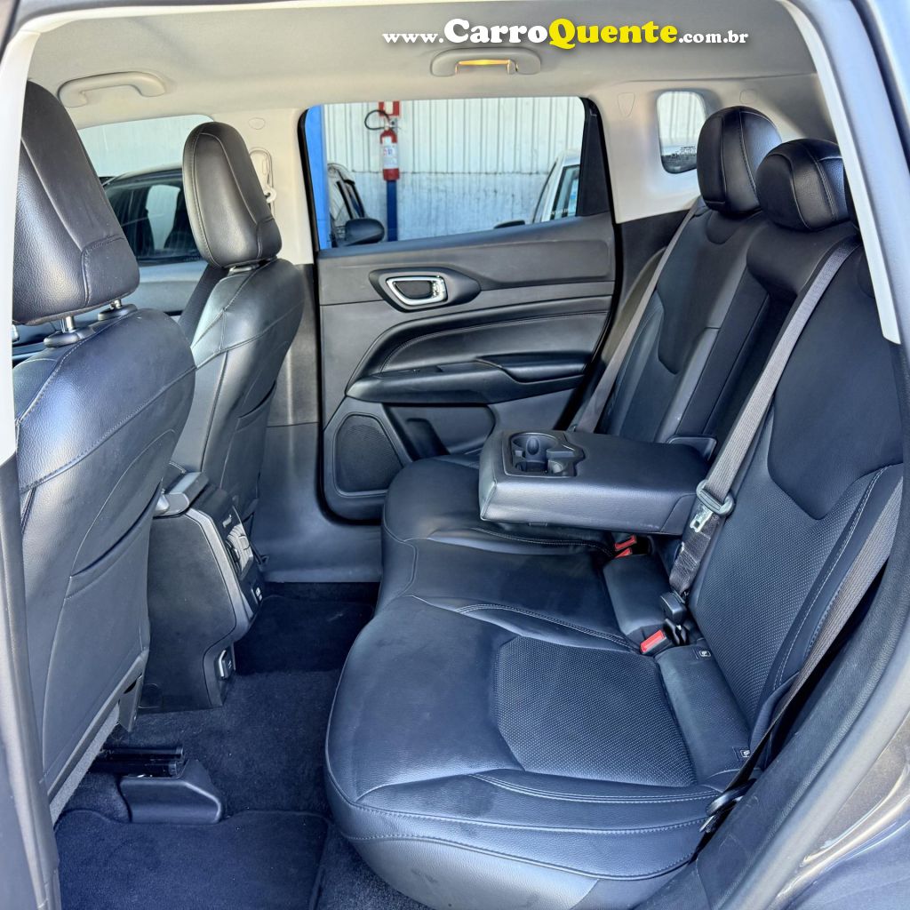 JEEP   COMPASS LONG. T270 1.3 TB 4X2 FLEX AUT.   CINZA 2022 1.3 FLEX - Loja
